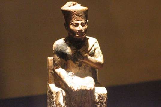 Khufu's Statue