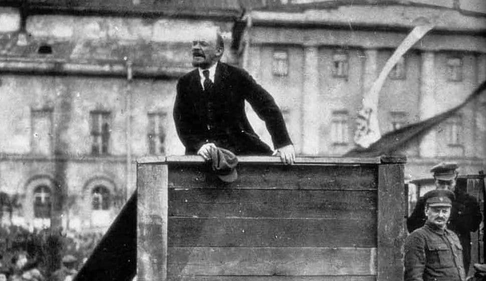 This Day In History: 03/08/1917 - February Revolution Begins