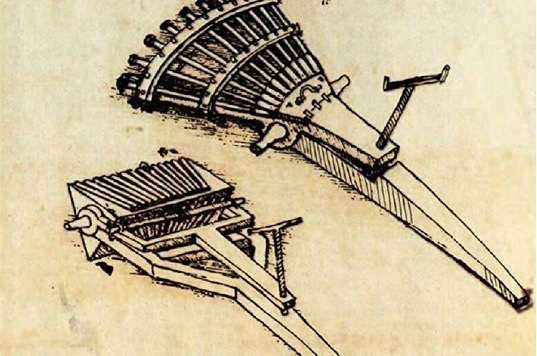 leonardo da vinci sketches of war inventions